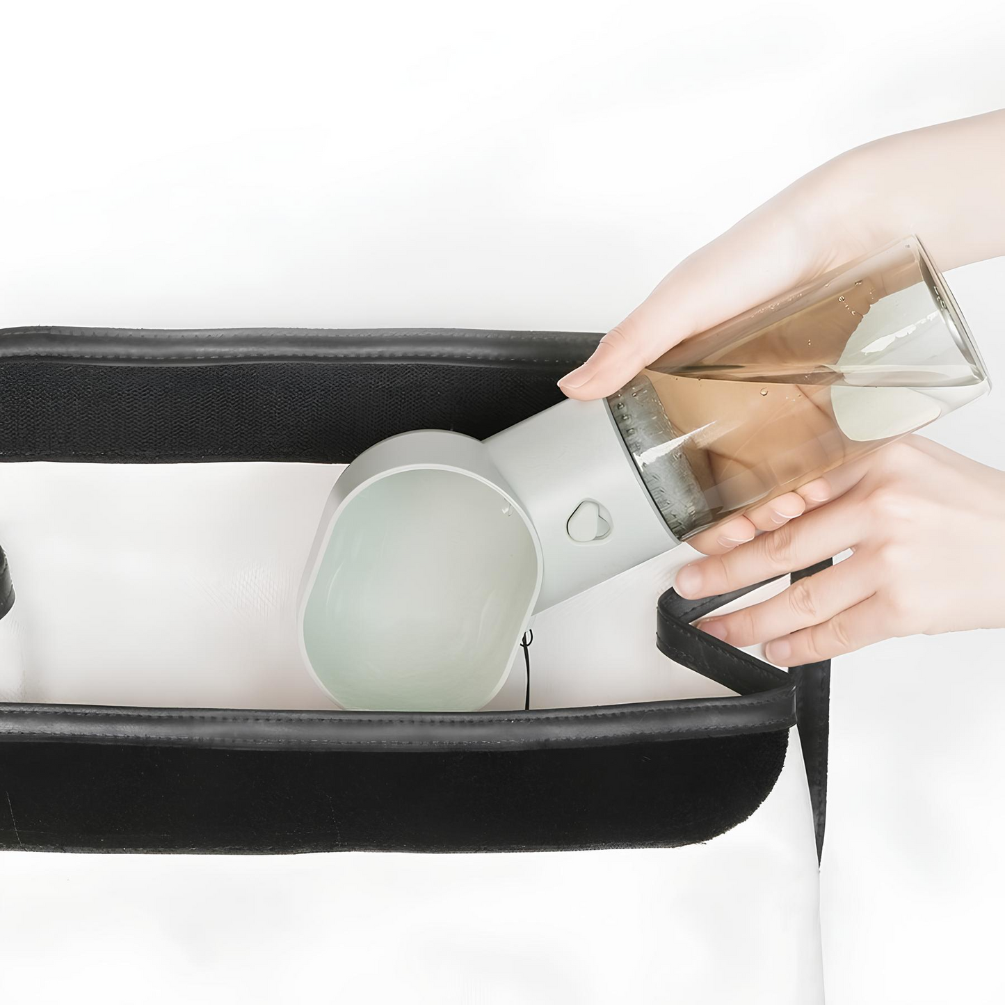Bau & Miao™ Travel Feeder – Biberon portatile per animali